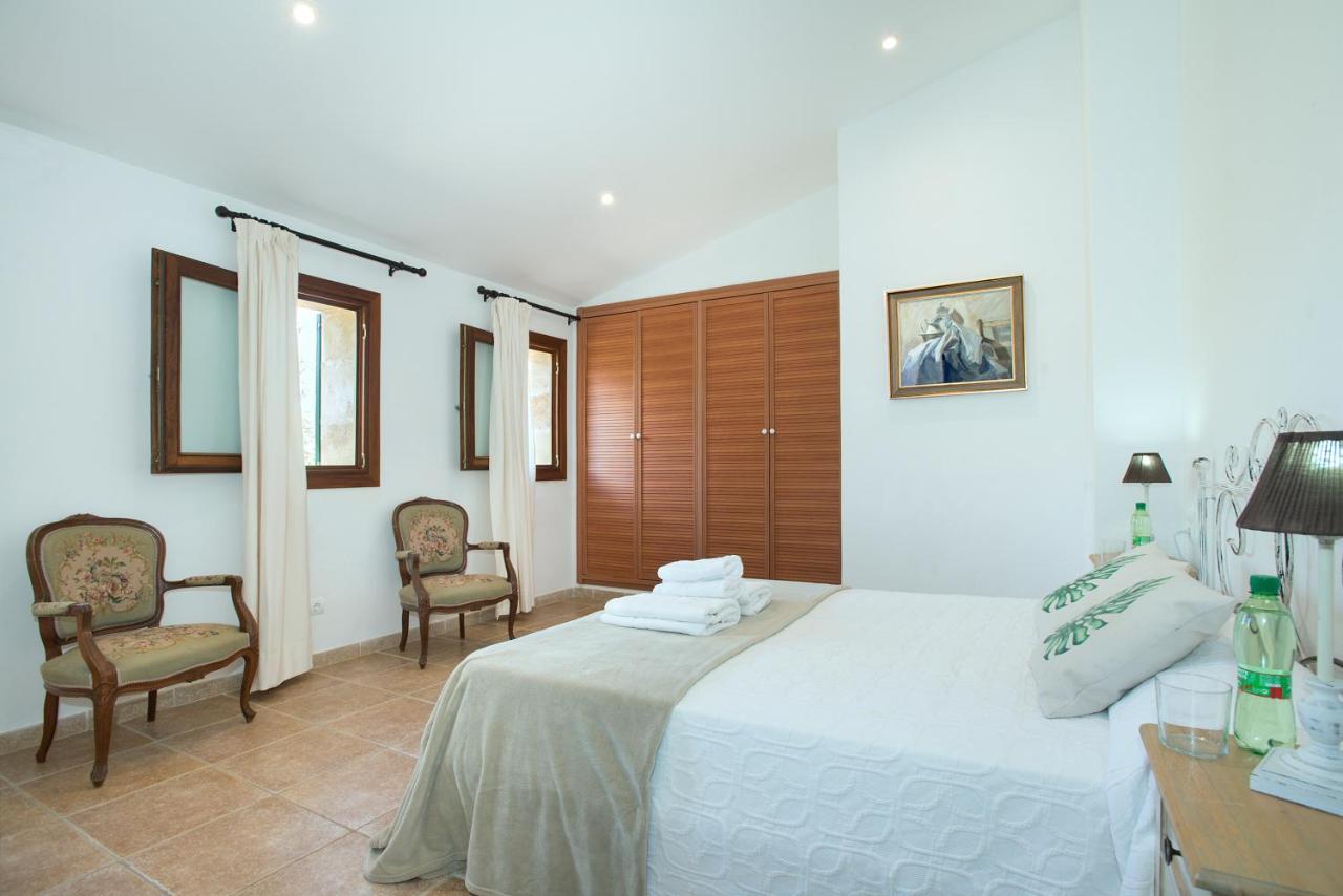 Villa Siquier - Luxury Retreat with Mountain Views Pollença Extérieur photo